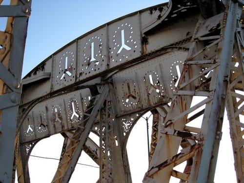 Why is "Y" everywhere in Chicago?